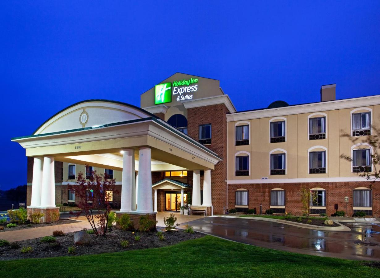 Holiday Inn Express And Suites Detroit North-Troy By Ihg Exterior foto